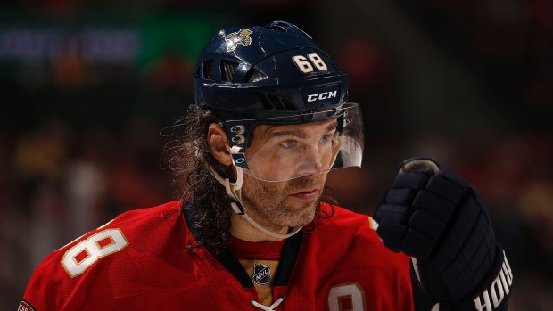 Bruins land Jagr in deal with Stars